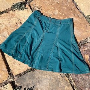 athleta green skirt with short built in size 8